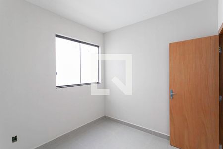 Quarto 2 de casa à venda com 3 quartos, 192m² em Nacional, Contagem