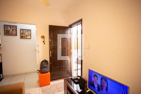 SALA de casa à venda com 2 quartos, 180m² em Jardim Carlu, São Paulo