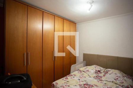QUARTO 1 de casa à venda com 2 quartos, 180m² em Jardim Carlu, São Paulo