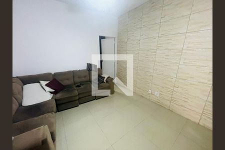 Sala de casa à venda com 5 quartos, 158m² em Vila Alianca, Guarulhos