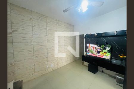 Sala de casa à venda com 5 quartos, 158m² em Vila Alianca, Guarulhos