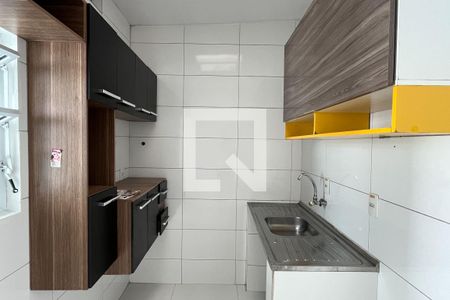 Cozinha de casa para alugar com 1 quarto, 30m² em Ponta da Praia, Santos