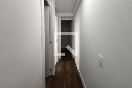 Corredor - Quartos de apartamento para alugar com 2 quartos, 46m² em Jardim São Vicente, Campinas
