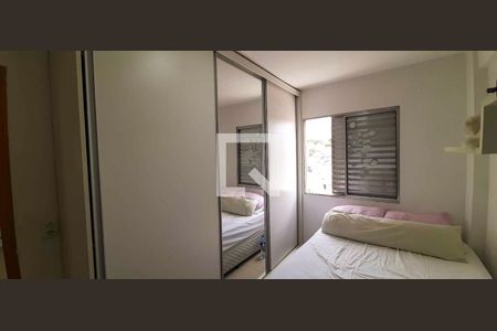 Apartamento à venda com 2 quartos, 65m² em Km 18, Osasco