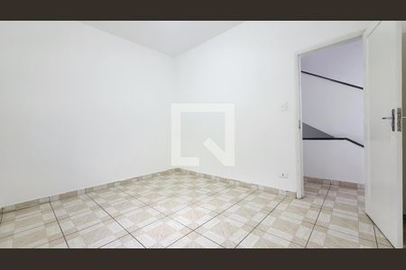 Quarto de casa para alugar com 5 quartos, 290m² em Embaré, Santos