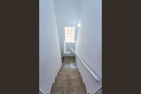 Escada de casa à venda com 5 quartos, 270m² em Vila Bonilha, São Paulo