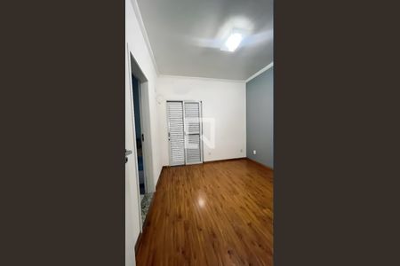 Suíte de casa para alugar com 3 quartos, 179m² em Jardim Peri, São Paulo