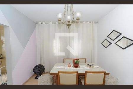 Sala de casa à venda com 3 quartos, 360m² em Bairro da Glória, Contagem