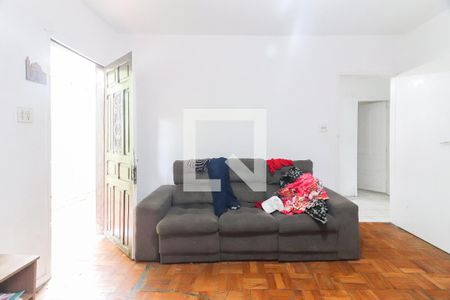 Sala de casa para alugar com 2 quartos, 250m² em Vila Albano, São Paulo