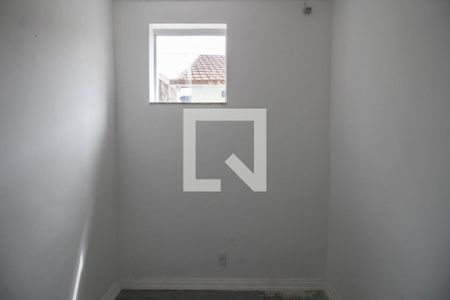 Quarto 1 de apartamento para alugar com 2 quartos, 45m² em Santa Terezinha, Mesquita