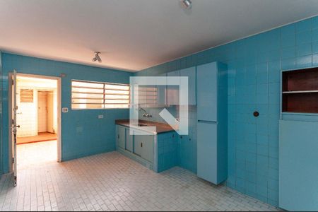 Casa à venda com 3 quartos, 140m² em Água Branca, São Paulo