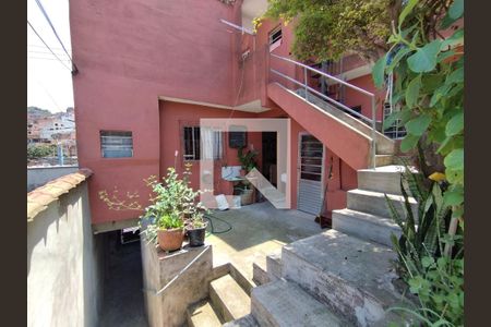 Quintal de casa à venda com 10 quartos, 373m² em Jardim Botucatu, São Paulo