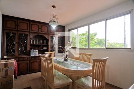 Sala de Jantar de casa à venda com 4 quartos, 350m² em Jardim Sao Bento, São Paulo