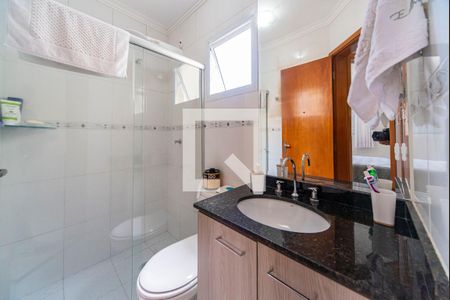 Banheiro de apartamento para alugar com 1 quarto, 45m² em Vila Eldizia, Santo André