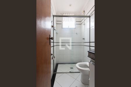 Banheiro da Suíte 1 de apartamento à venda com 3 quartos, 130m² em Castelo, Belo Horizonte