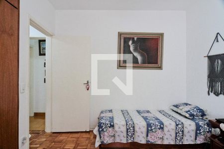 Quarto 1 de casa para alugar com 2 quartos, 160m² em Jardim Regina, São Paulo