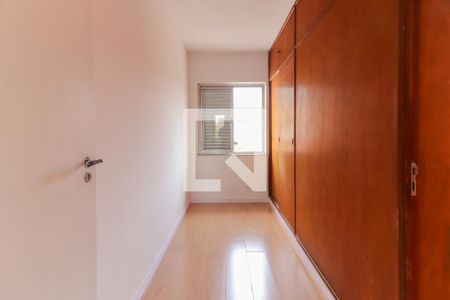 Quarto 2 de casa para alugar com 3 quartos, 140m² em Jardim Bonfiglioli, São Paulo