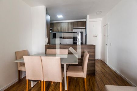 Sala de apartamento à venda com 2 quartos, 61m² em Jardim Tupanci, Barueri