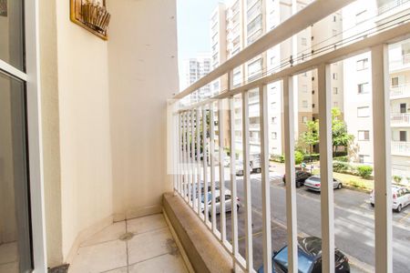 Sacada de apartamento à venda com 2 quartos, 61m² em Jardim Tupanci, Barueri