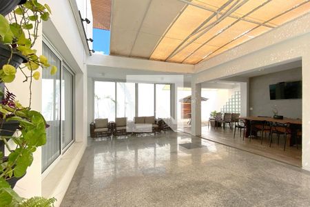 Varanda coberta de casa de condomínio à venda com 4 quartos, 348m² em Paquetá, Belo Horizonte