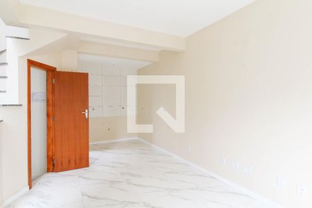 Sala de casa de condomínio à venda com 2 quartos, 89m² em Centro, Canoas