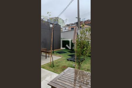 Quintal de kitnet/studio à venda com 2 quartos, 36m² em Vila Marina, São Paulo