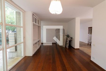 Sala 3 de casa para alugar com 4 quartos, 450m² em Butantã, São Paulo