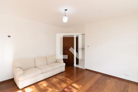 Sala 2 de casa para alugar com 4 quartos, 450m² em Butantã, São Paulo