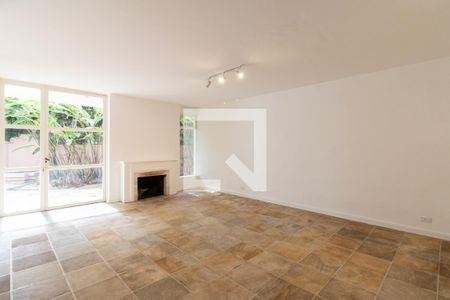 Sala 1 de casa para alugar com 4 quartos, 450m² em Butantã, São Paulo