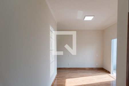 Casa à venda com 3 quartos, 137m² em Parque Jambeiro, Campinas