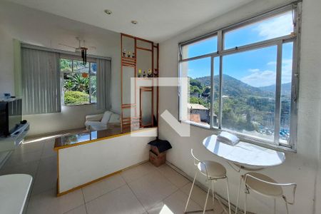 Sala de apartamento para alugar com 1 quarto, 50m² em São Francisco, Niterói
