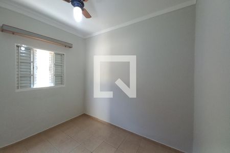 Quarto 2 de casa à venda com 3 quartos, 266m² em Jardim Ouro Branco, Campinas