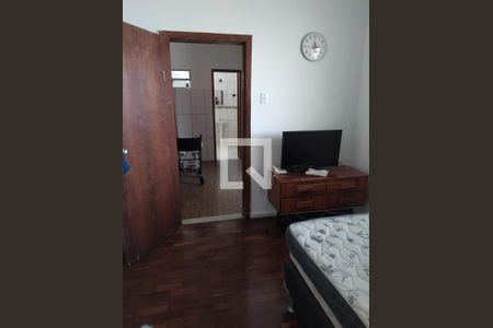 Casa à venda com 3 quartos, 440m² em Santa Cruz, Belo Horizonte