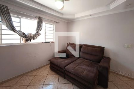 Sala de Estar de casa à venda com 3 quartos, 180m² em Parque Jambeiro, Campinas