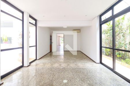 Sala de casa à venda com 4 quartos, 320m² em Brooklin, São Paulo