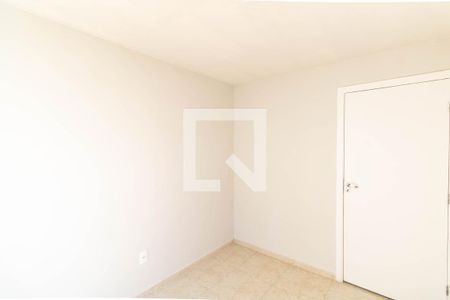 Quarto 1 de apartamento para alugar com 2 quartos, 41m² em Guaratiba, Rio de Janeiro