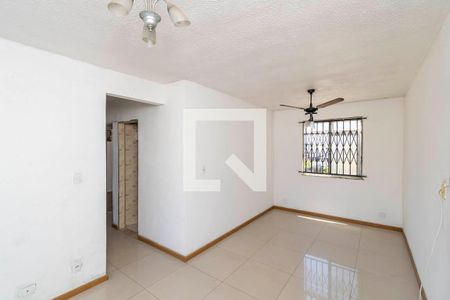 Sala de apartamento à venda com 3 quartos, 60m² em Irajá, Rio de Janeiro