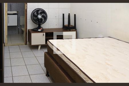 Suíte de casa para alugar com 2 quartos, 75m² em Pernambués, Salvador
