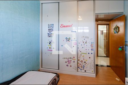 Quarto 1 de apartamento para alugar com 3 quartos, 150m² em Camargos, Belo Horizonte