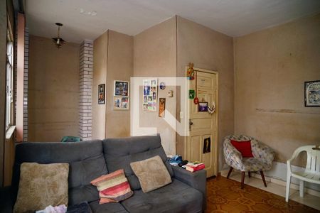 Sala de casa de condomínio à venda com 2 quartos, 89m² em Fonseca, Niterói