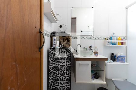 Banheiro de casa à venda com 2 quartos, 200m² em Sacoma, São Paulo