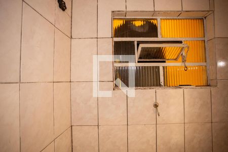 Banheiro de casa para alugar com 1 quarto, 50m² em Lauzane Paulista, São Paulo