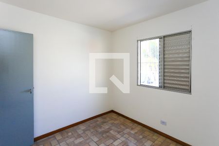Quarto 1 de apartamento para alugar com 2 quartos, 52m² em Jardim Macedonia, São Paulo