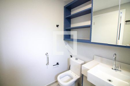 Banheiro de kitnet/studio à venda com 1 quarto, 49m² em Campo Belo, São Paulo