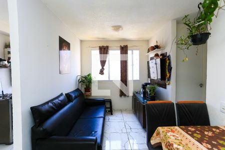 Sala de apartamento para alugar com 2 quartos, 40m² em Jardim Boa Vista (zona Oeste), Osasco