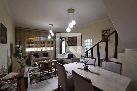 Sala de casa à venda com 3 quartos, 180m² em Vila Silvestre, Santo André