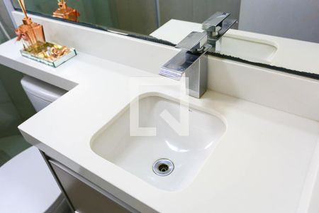 Banheiro de apartamento para alugar com 2 quartos, 52m² em Vila Andrade, São Paulo