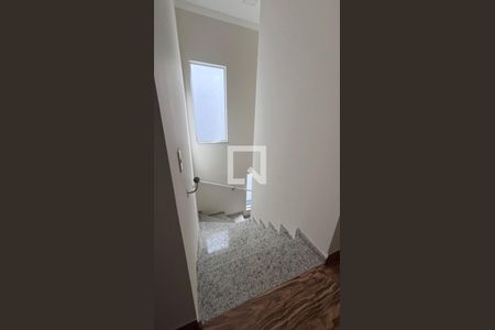 Corredor de casa à venda com 3 quartos, 137m² em Parque Jambeiro, Campinas