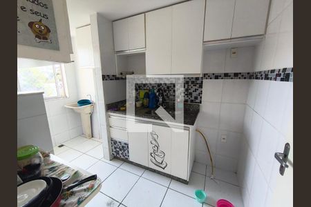 Cozinha de apartamento à venda com 2 quartos, 55m² em Pompéia, Belo Horizonte