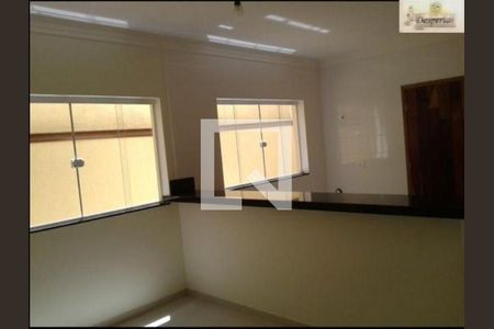 Casa à venda com 3 quartos, 160m² em Vila Pereira Cerca, São Paulo